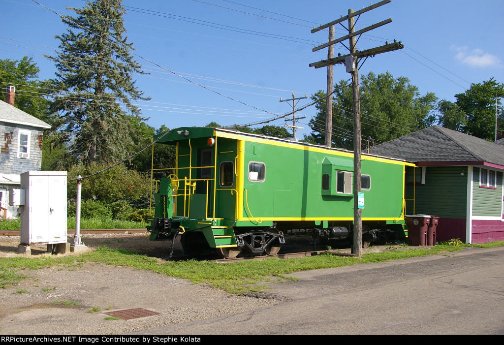 BSOR CABOOSE USED AS A OFFICE